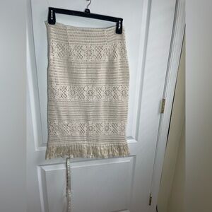 Aqua Elegant Cream Crochet Skirt Fully Lined Sz M NWT